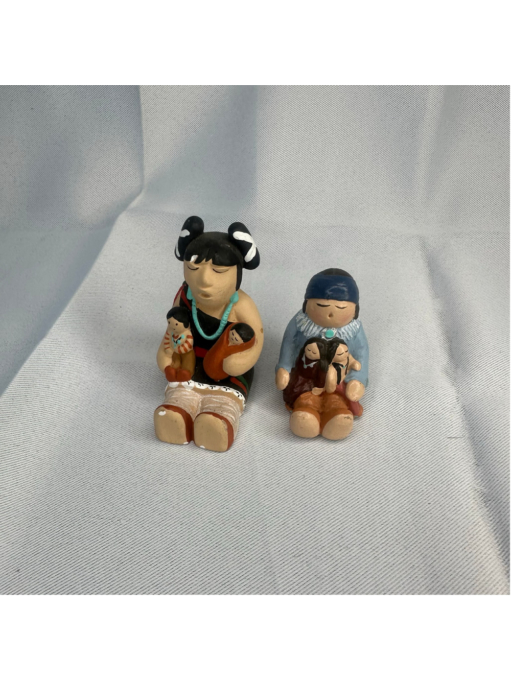 Vintage Native American Storyteller Figurines - Teissedre & Whitefeather Studios